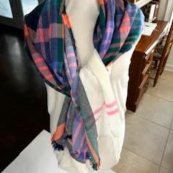 GAP Accessories - GAP  Striped Scarf NWT Accessories Wrap Warm Cozy Soft Colorful